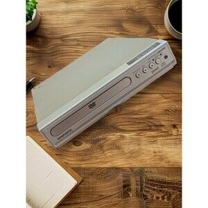 MAGNAVOX DVD Player MWD200G Silver Tested Works Great No Remote Dolby Digital